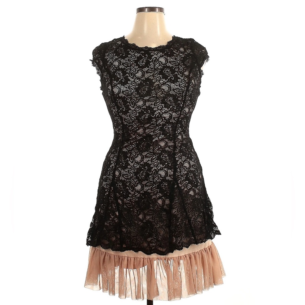 Jessica Simpson Black Lace Knee-Length Ruffled Dress